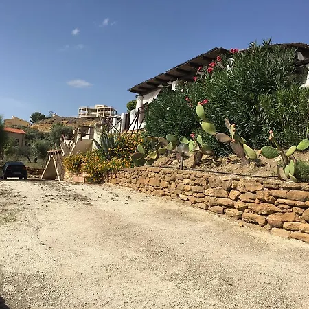 Lumia Luna Sciacca